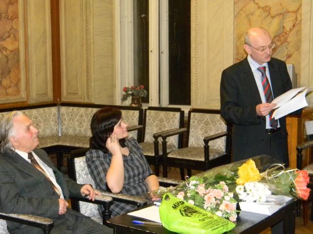 Презентація книжок Тетяни Череп (20120302m-Череп-Пероганич-Головко.JPG)