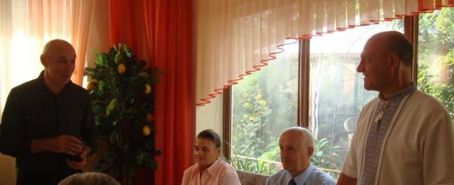 Товариство выншуэ найкращого генерала серед художникыв ы найкращого художника серед генералыв..... (DSC00214.JPG)