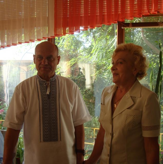 Товариство выншуэ найкращого генерала серед художникыв ы найкращого художника серед генералыв..... (DSC00218.JPG)