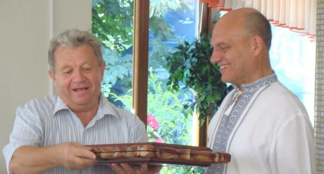 Товариство выншуэ найкращого генерала серед художникыв ы найкращого художника серед генералыв..... (DSC00227.JPG)