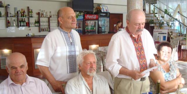 Товариство выншуэ найкращого генерала серед художникыв ы найкращого художника серед генералыв..... (DSC00242.JPG)