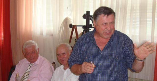 Товариство выншуэ найкращого генерала серед художникыв ы найкращого художника серед генералыв..... (DSC00265.JPG)