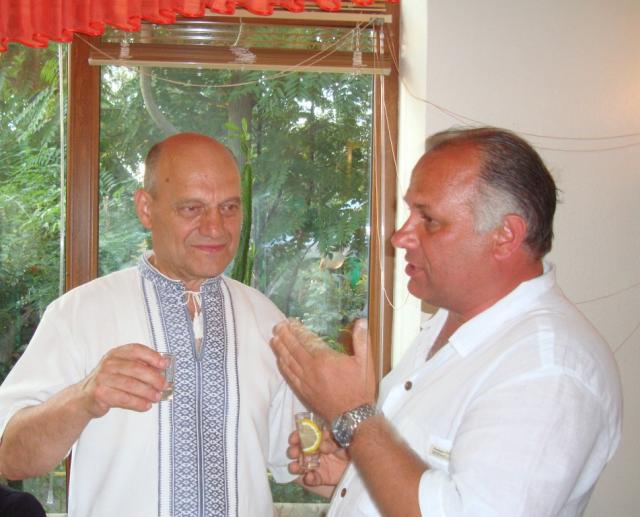 Товариство выншуэ найкращого генерала серед художникыв ы найкращого художника серед генералыв..... (DSC00271.JPG)