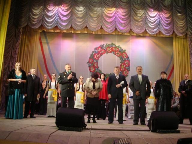 Гетьманська столиця вітає земляків із столиці (DSC03343.JPG)