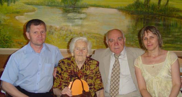 Шана,  повага,  вдячність і любов Борису Василович! (DSC04141.JPG)