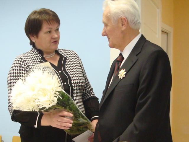 Славний Ювілей прославленого земляка (DSC05234.JPG)