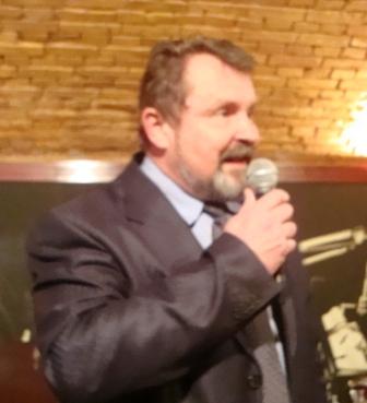                                      ПРИЛУЦЬКЕ  ВІДДІЛЕННЯ ВІНШУЄ  ЮВІЛЯРА (DSC05738.JPG)