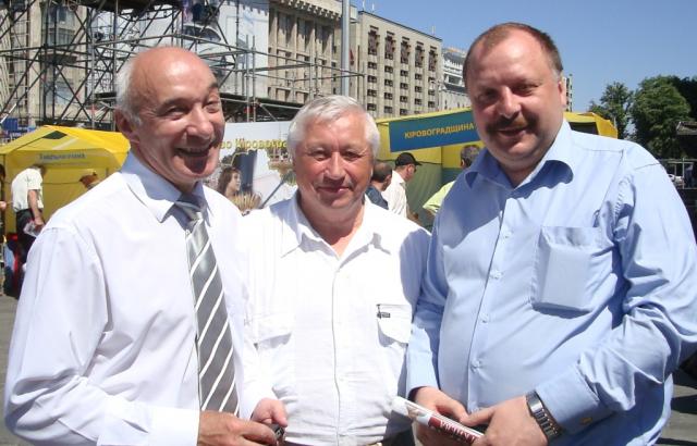 З Днем Народження Київ - вітають Земляцтва! (DSC08186.JPG)