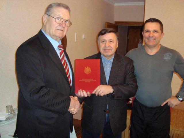 ЗУСТРІЧ З ЛЕГЕНДОЮ СВІТОВОГО СПОРТУ (F_1_Zh.jpg)