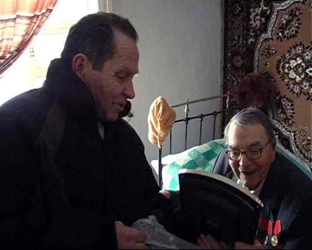 ФРОНТОВИК-ВЧИТЕЛЬ-ДОВГОЖИТЕЛЬ І ЙОГО ДОБРІ СПРАВИ (F_4.jpg)