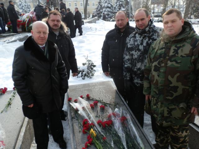 ЗАХОДИ ЗЕМЛЯЦТВА ДО ДНЯ ВОЇНА-ІНТЕРНАЦІОНАЛІСТА (P2150824.JPG)