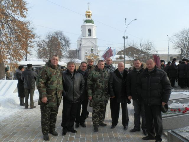 ЗАХОДИ ЗЕМЛЯЦТВА ДО ДНЯ ВОЇНА-ІНТЕРНАЦІОНАЛІСТА (P2150826.JPG)