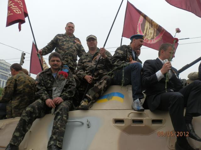 Вшановуючи ветеранів (P5091165.JPG)