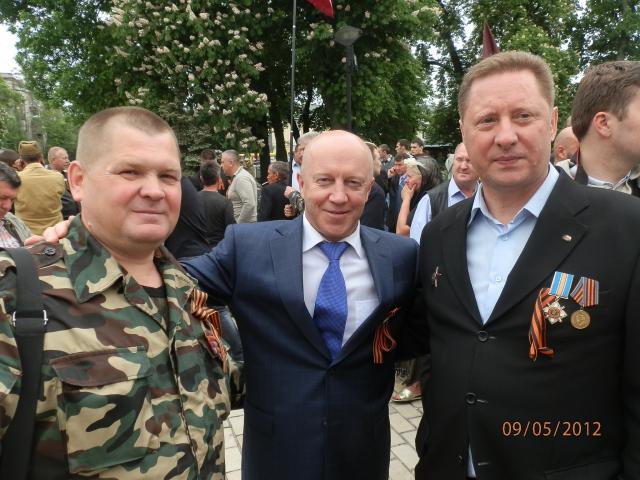 Вшановуючи ветеранів (P5091186.JPG)