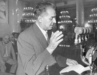 Збірка "Мій Тичина" дарує нам нові імена. (i43.jpg)